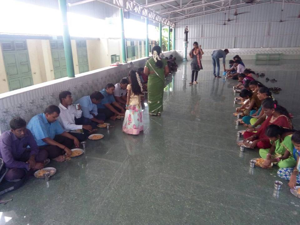 Sindhu Roja Group gave food for differently able students