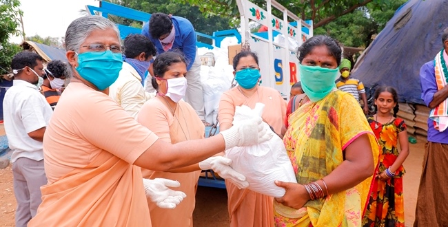 DISTRIBUTION AT THIRUVALLUR DISTRICT