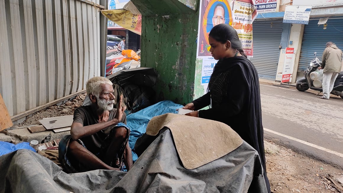Food distribution-kodambakkam on 8th December