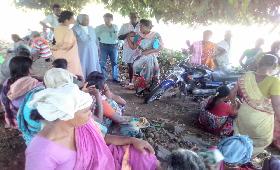 Social Development Coordinator interacted with women and men in the Mosavadi, Thiruvanamalai on 22 - 08 - 2018
