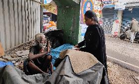 Food distribution-kodambakkam on 8th December